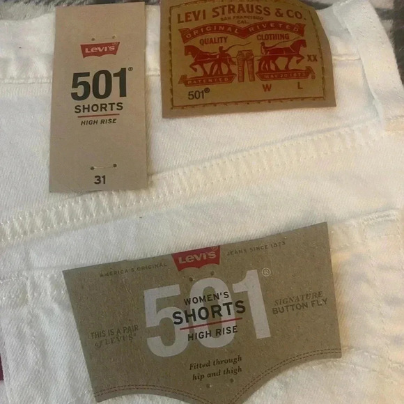 New Levi’s 501 High Rise White Button Fly Cut Off Shorts - Picture 5 of 7